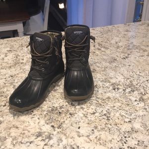 Sperry Black Quilted duck boots
